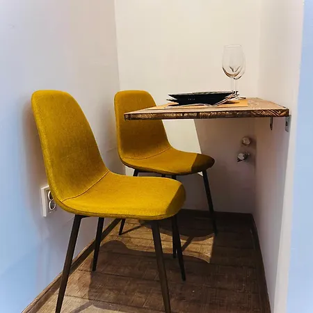 Apartament *